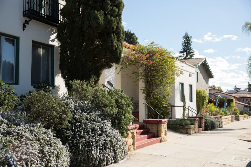 Chaplin Slept Here A Vintage Studio Apartment with Hollywood History